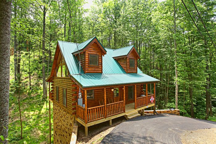 Cabin Between Pigeon Forge Gatlinburg